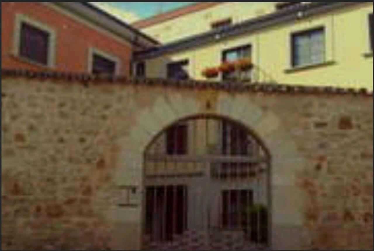Hôtel Piso En El Casco Antiguo à Zamora Extérieur photo